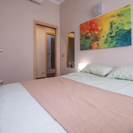 Trevi Big Daire Roma